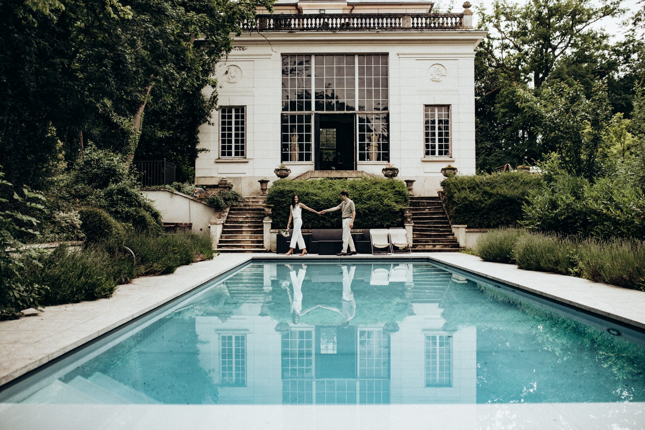 At the Manor — 21 / 35