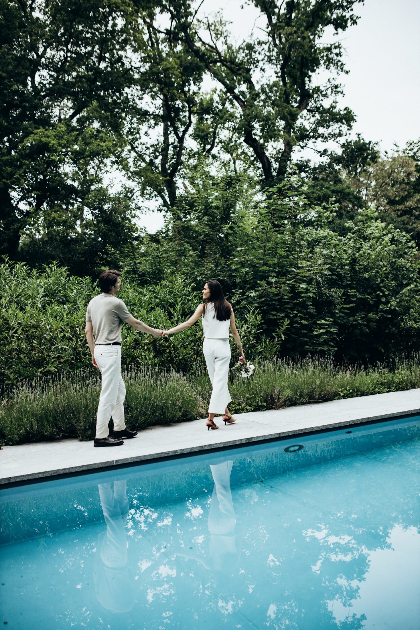 At the Manor — 23 / 35