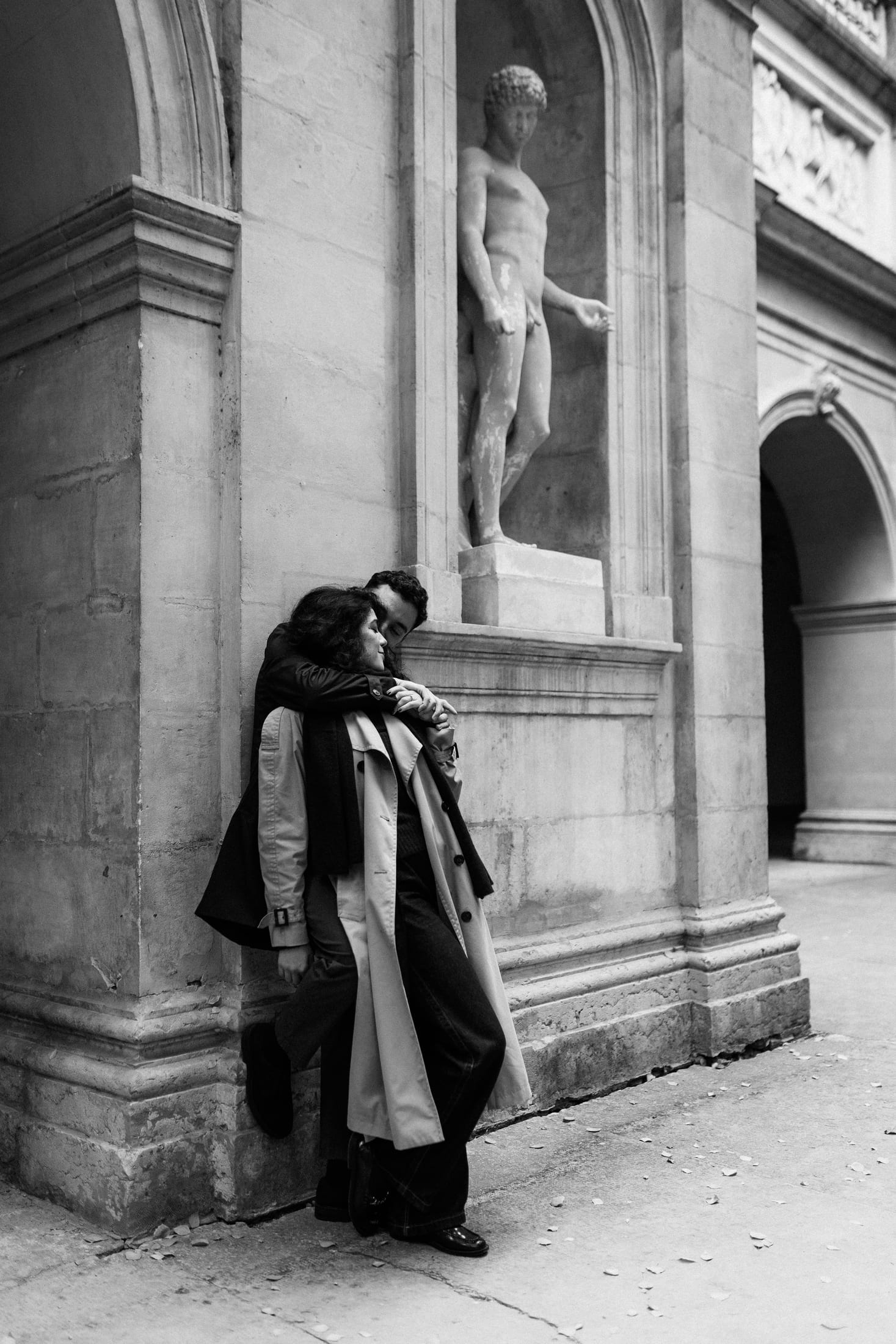 Sous les arcades — 6 / 44