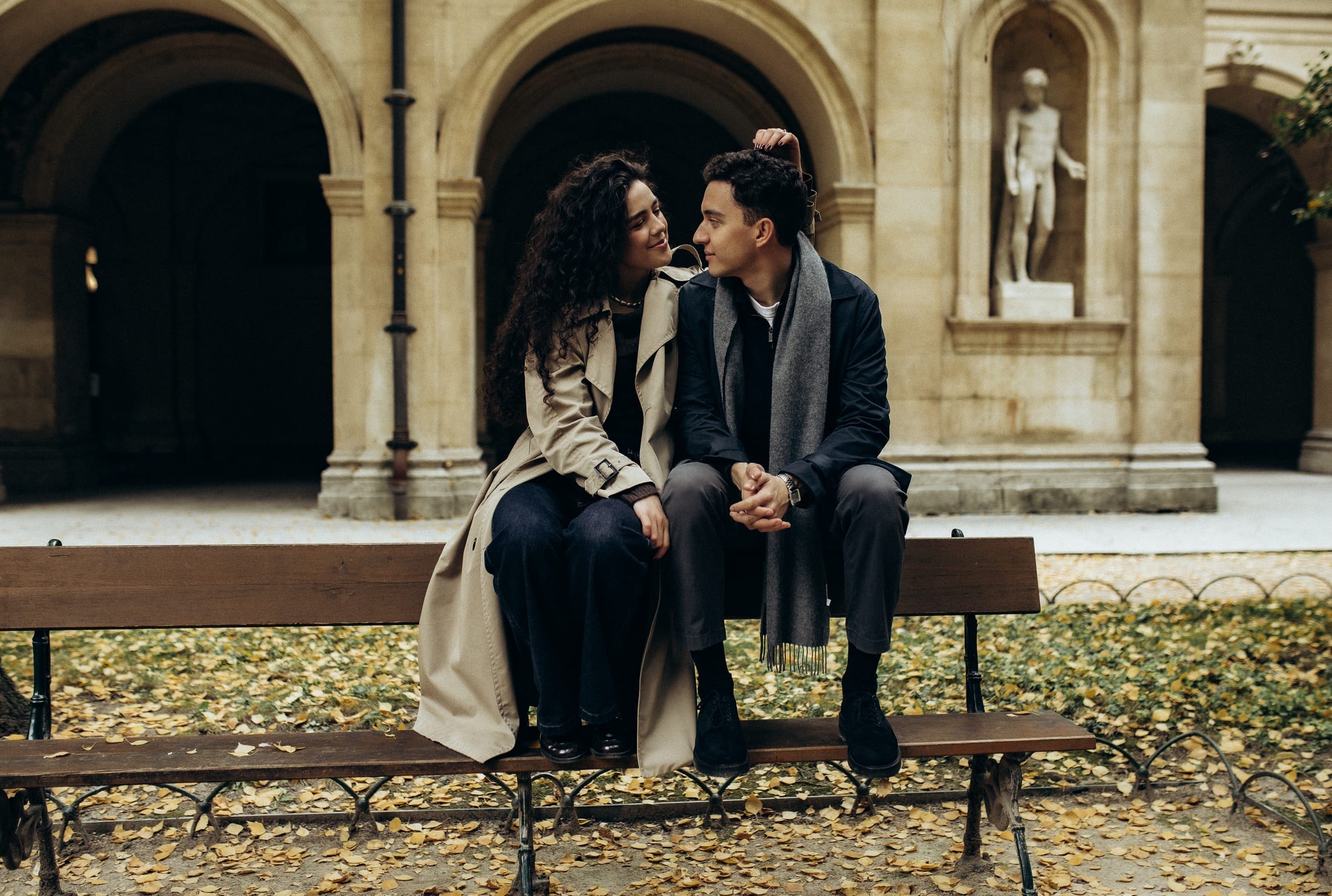 Sous les arcades — 14 / 44