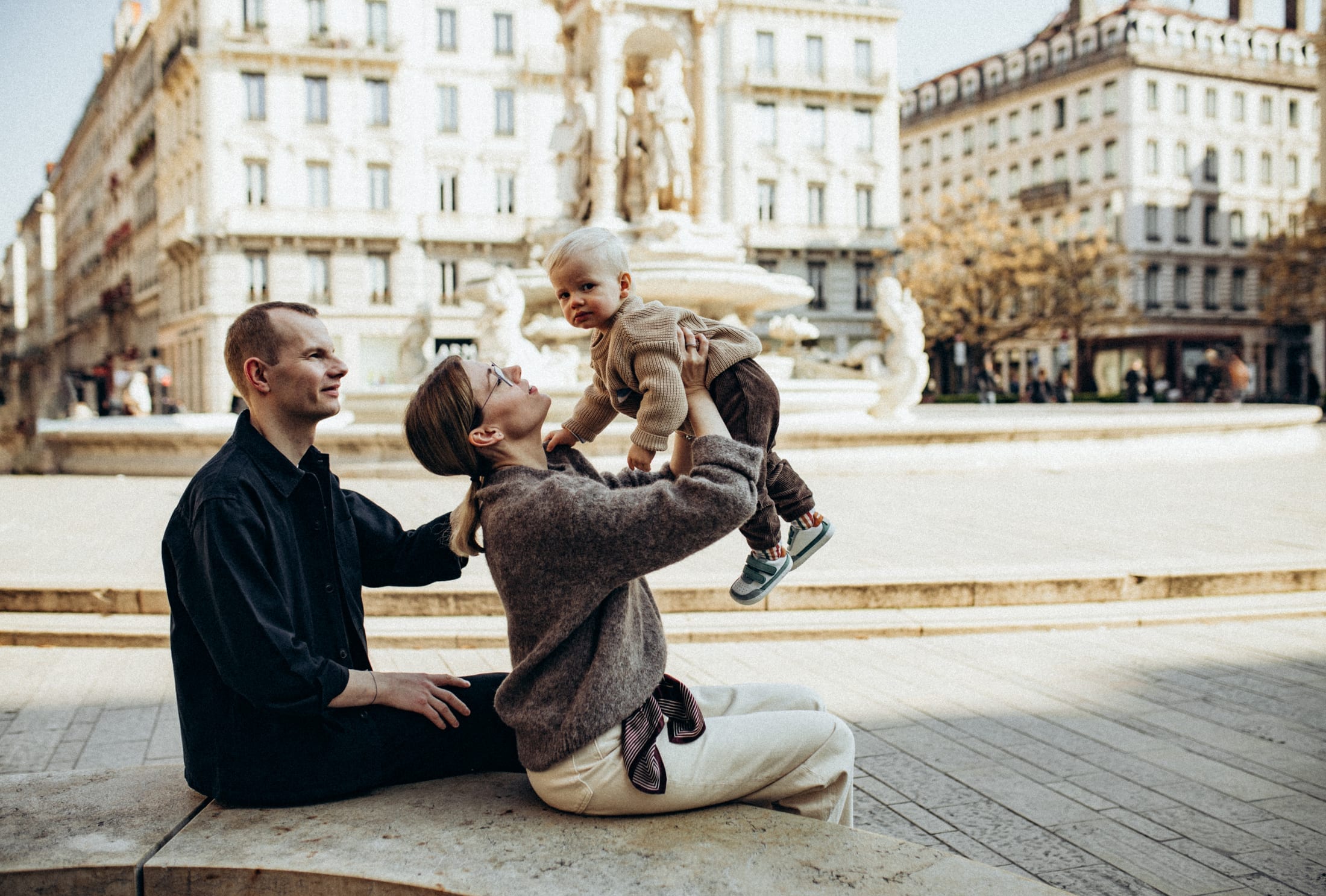 En famille, dans Lyon — 7 / 44