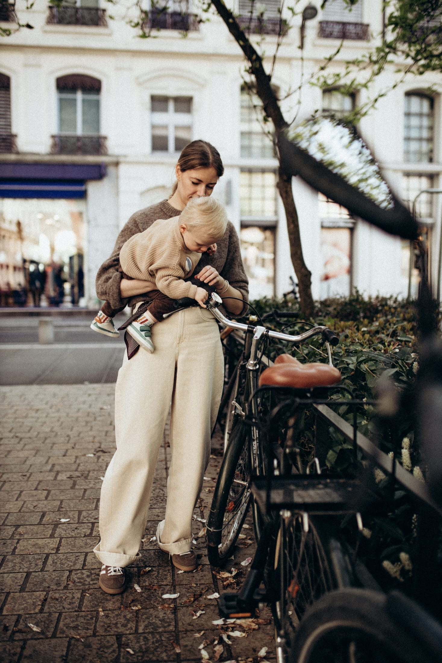 En famille, dans Lyon — 33 / 44